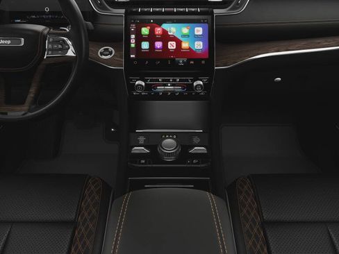 New 2025 Jeep Grand Cherokee L Summit w/ Luxury Tech Group V image 5