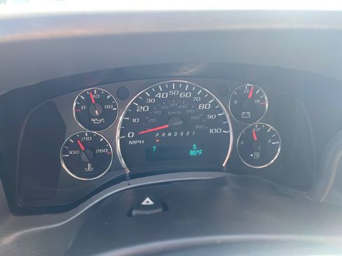 Used 2014 Chevrolet Express 1500 AWD image 22