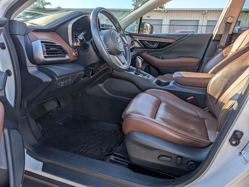 Used 2020 Subaru Outback Touring image 11