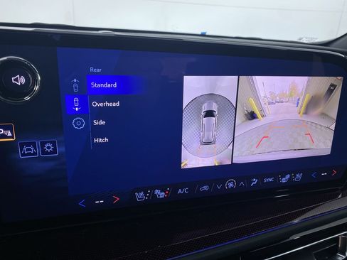 New 2026 Chevrolet Traverse RS w/ LPO, Floor Liner Package image 7