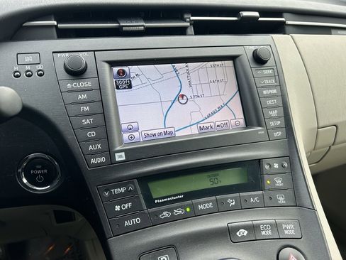 Used 2010 Toyota Prius Five image 22