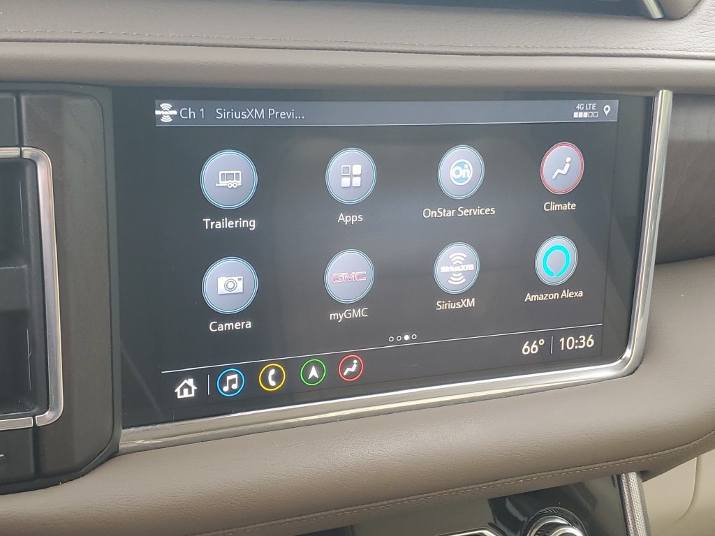 Used 2021 GMC Yukon XL Denali w/ Denali Premium Package AWD/4WD image 24
