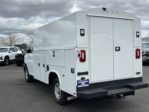 New 2024 Chevrolet Express 3500 w/ Power Convenience Package RWD image 6