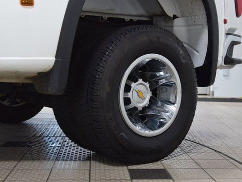 Used 2025 Chevrolet Silverado 3500 LT w/ All Star Edition image 24