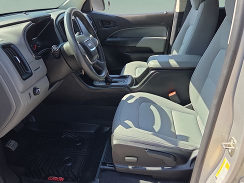 Certified 2020 GMC Canyon 2WD Crew Cab w/ Convenience Package image 9