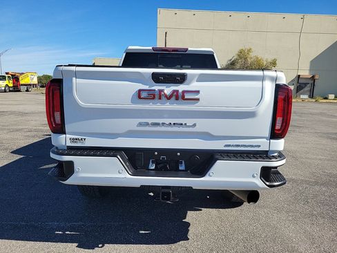 Used 2023 GMC Sierra 2500 Denali image 7