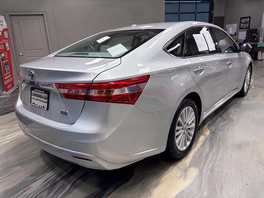Used 2014 Toyota Avalon XLE Touring FWD image 34