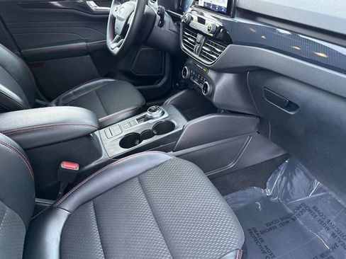 Used 2025 Ford Escape ST-Line FWD image 19