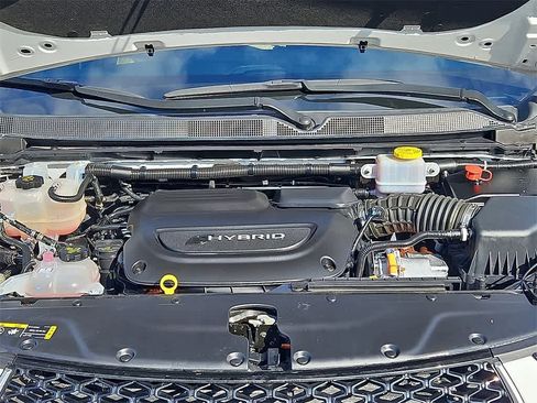 Used 2023 Chrysler Pacifica Pinnacle image 28