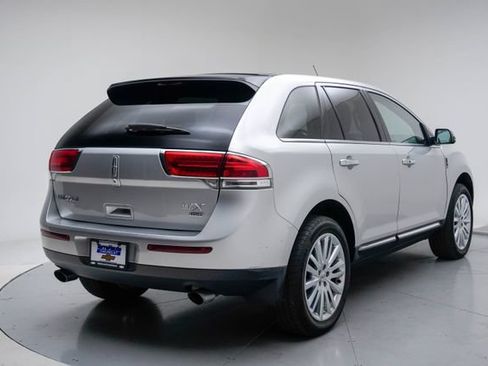 Used 2013 Lincoln MKX AWD image 6