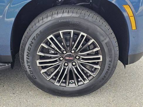 New 2026 GMC Yukon XL Elevation w/ Elevation Premium Package image 9