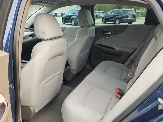 Used 2020 Chevrolet Malibu LT FWD image 17
