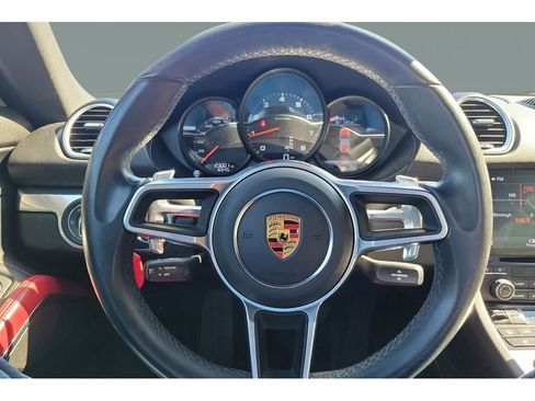 Used 2023 Porsche 718 Cayman RWD image 11