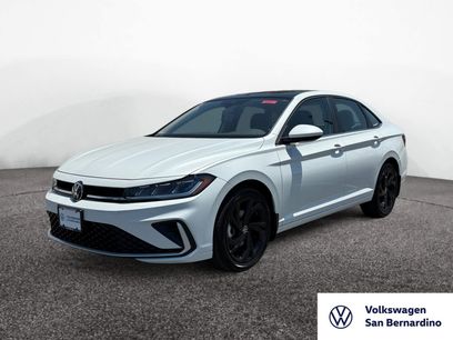New 2025 Volkswagen Jetta SE
