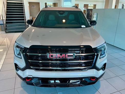 New 2026 GMC Terrain AT4 w/ Convenience Package III image 7