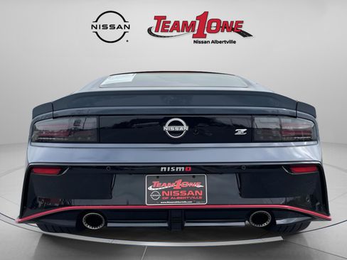 Used 2026 Nissan Z NISMO w/ Floor Mat Package RWD image 8