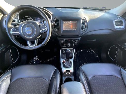 Used 2019 Jeep Compass Latitude w/ Cold Weather Group image 7