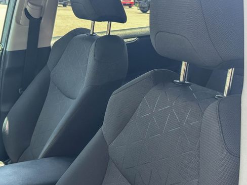 Certified 2021 Toyota RAV4 XLE w/ Carpet Mat Package (TMS) FWD image 23