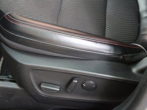 Used 2023 Ford Escape ST-Line image 17