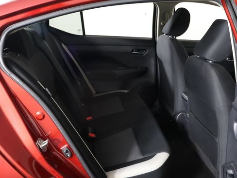 Used 2021 Nissan Versa SV image 26