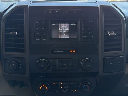 Used 2017 Ford F550 4x4 Crew Cab Super Duty w/ Power Equipment Group image 23