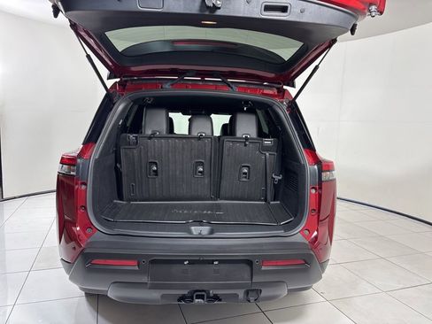 Used 2023 Nissan Pathfinder Rock Creek image 14