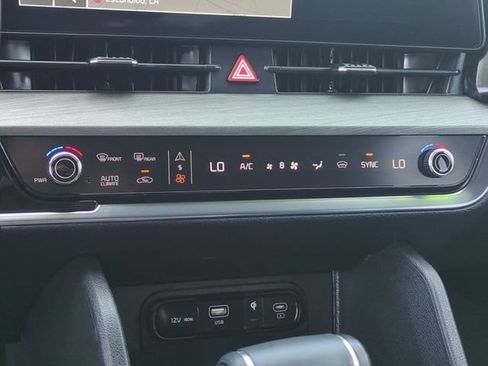 Certified 2025 Kia Sportage X-Pro Prestige AWD/4WD image 25