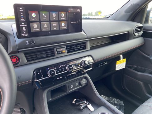 New 2026 Honda Pilot Sport image 22