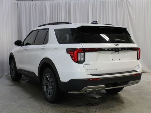 New 2026 Ford Explorer Active w/ Active Comfort Package AWD/4WD image 24