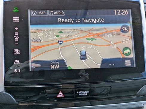 Used 2016 Honda Pilot Touring image 11