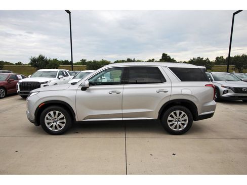 Certified 2025 Hyundai Palisade SEL FWD image 6