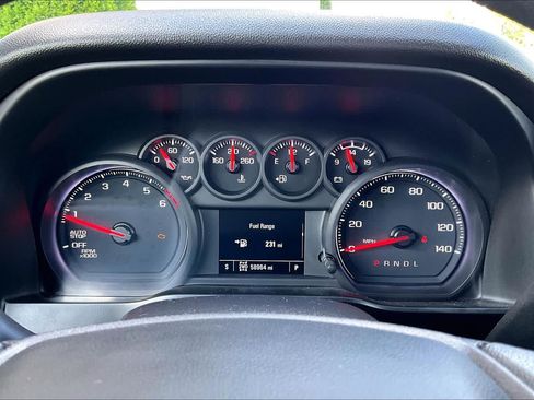 Used 2022 Chevrolet Silverado 1500 Custom AWD/4WD image 26