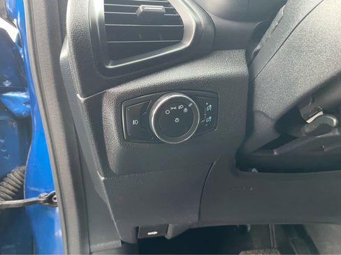 Used 2021 Ford EcoSport SE w/ SE Appearance Package image 12