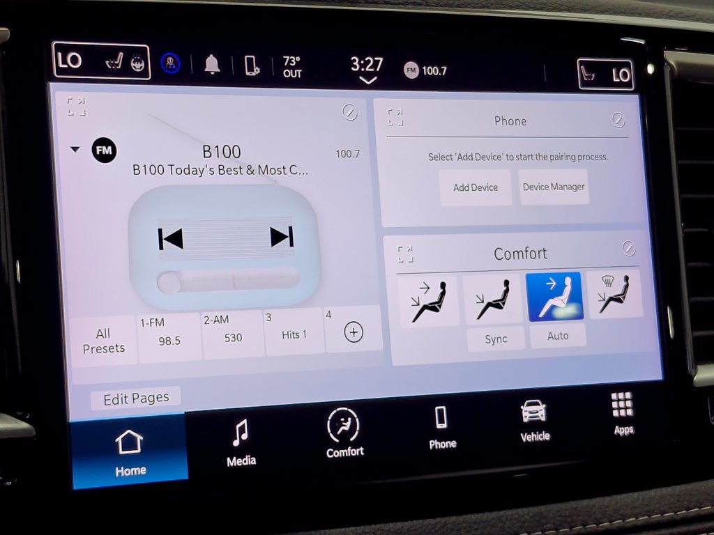Used 2023 Chrysler Pacifica Touring FWD image 34