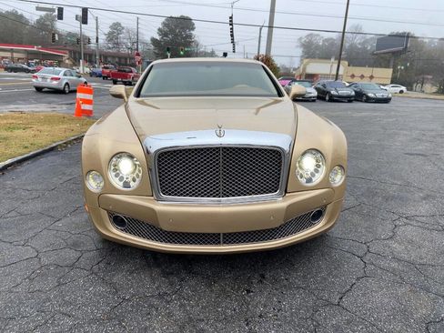 Used 2013 Bentley Mulsanne image 2