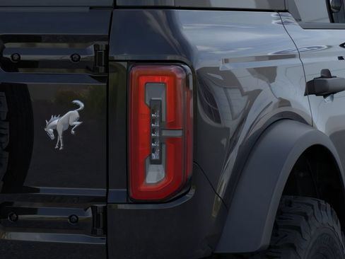New 2026 Ford Bronco Badlands AWD/4WD image 24