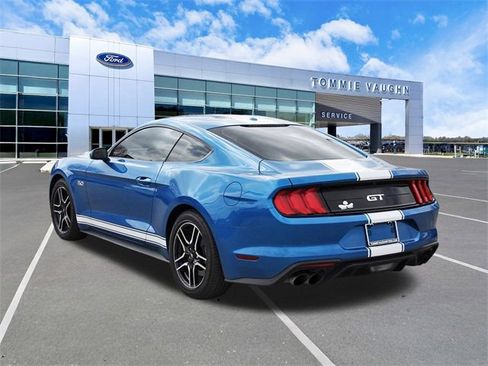 Used 2019 Ford Mustang GT image 2