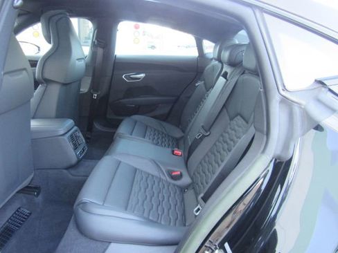 Used 2023 Audi e-tron GT Premium Plus w/ Performance Package image 20