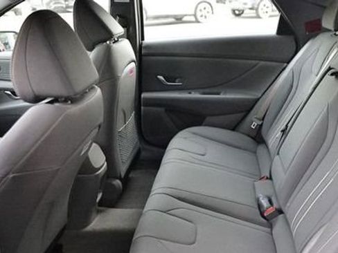New 2026 Hyundai Elantra SEL Sport Premium FWD image 8