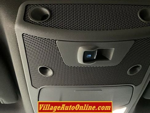 Used 2017 Ford F150 Lariat w/ Equipment Group 502A Luxury image 32