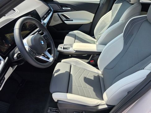 New 2026 BMW X1 xDrive28i image 7