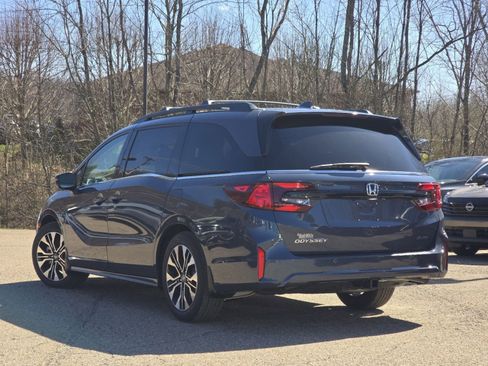 New 2026 Honda Odyssey Elite image 12
