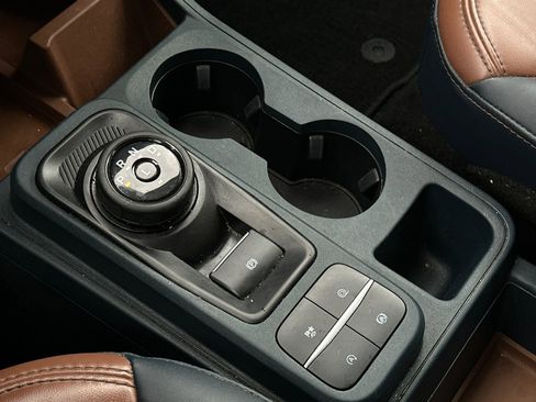 Used 2023 Ford Maverick Lariat w/ Lariat Luxury Package image 21