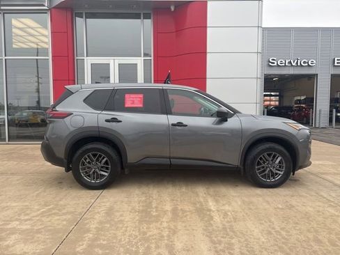 Certified 2023 Nissan Rogue S image 5