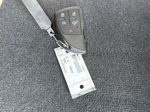 New 2025 GMC Sierra 2500 Denali w/ Denali Reserve Package image 35