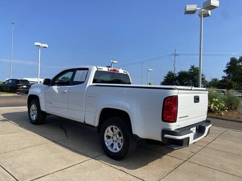 Used 2022 Chevrolet Colorado LT w/ Fleet Safety Package RWD image 8