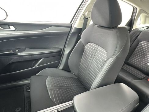 New 2026 Kia K5 LXS image 13