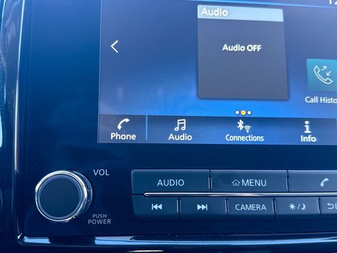 Used 2022 Nissan Frontier S image 27