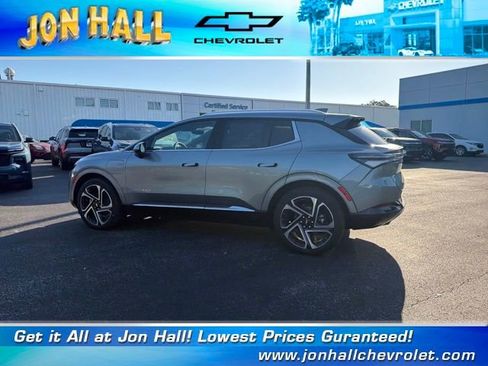 New 2026 Chevrolet Equinox EV LT image 4