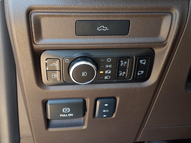 New 2026 Ford F150 King Ranch w/ Equipment Group 601A High AWD/4WD image 18